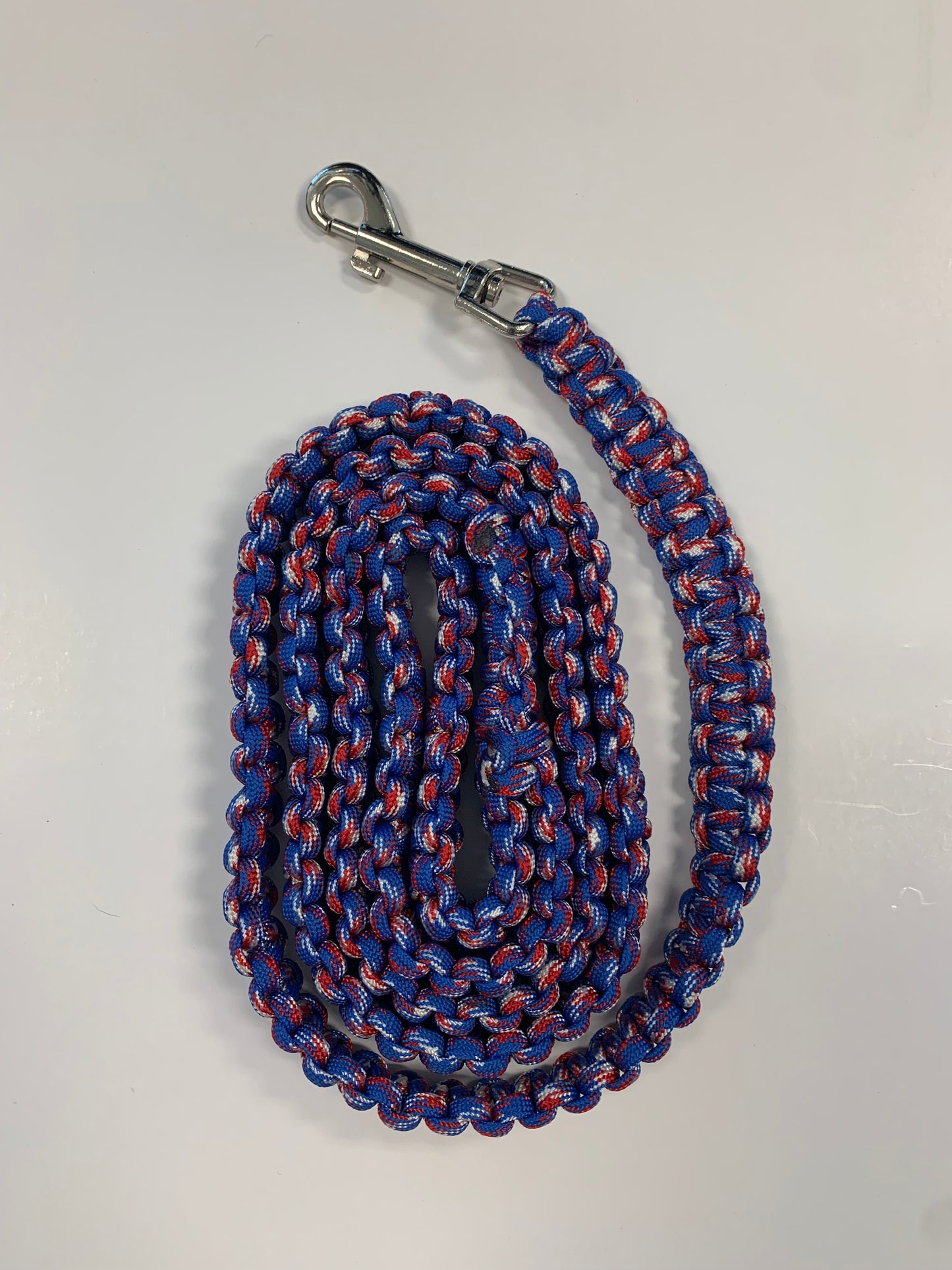 Paracorded Dog Leashes